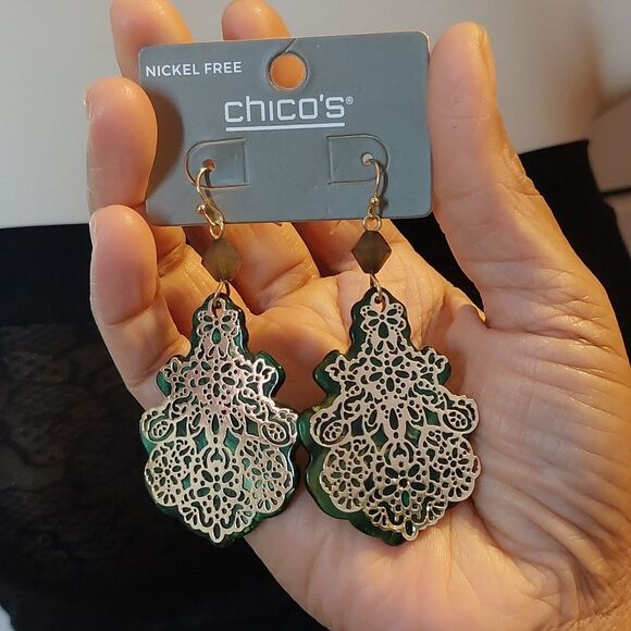 Chico's Jewelry - Chico's Green Marbled Acrylic Gold Tone Tone Laser Cut Panel Dangle Earrings